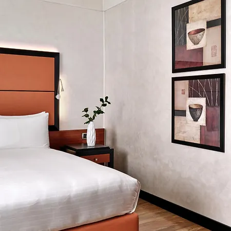 Отель Crowne Plaza Milan - Malpensa Airport By Ihg Казе-Нуове