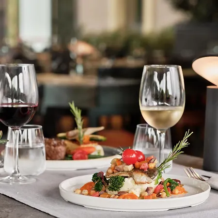 Crowne Plaza Milan - Malpensa Airport By Ihg 4* Казе-Нуове