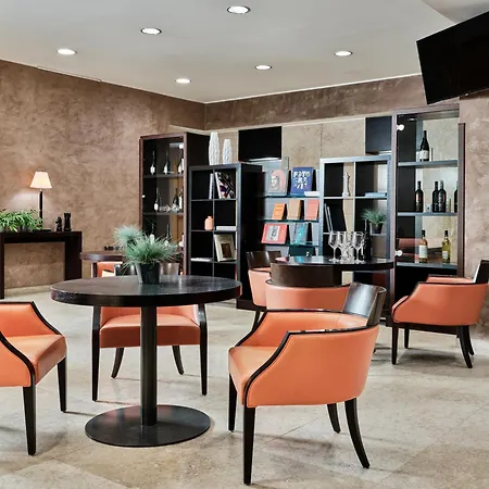 Crowne Plaza Milan - Malpensa Airport By Ihg 4*
