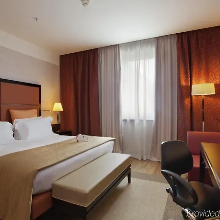 Hotel Crowne Plaza Milan - Malpensa Airport By Ihg 4*