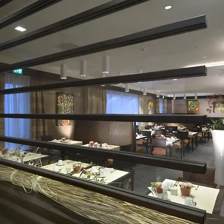 Crowne Plaza Milan - Malpensa Airport By Ihg Hotel